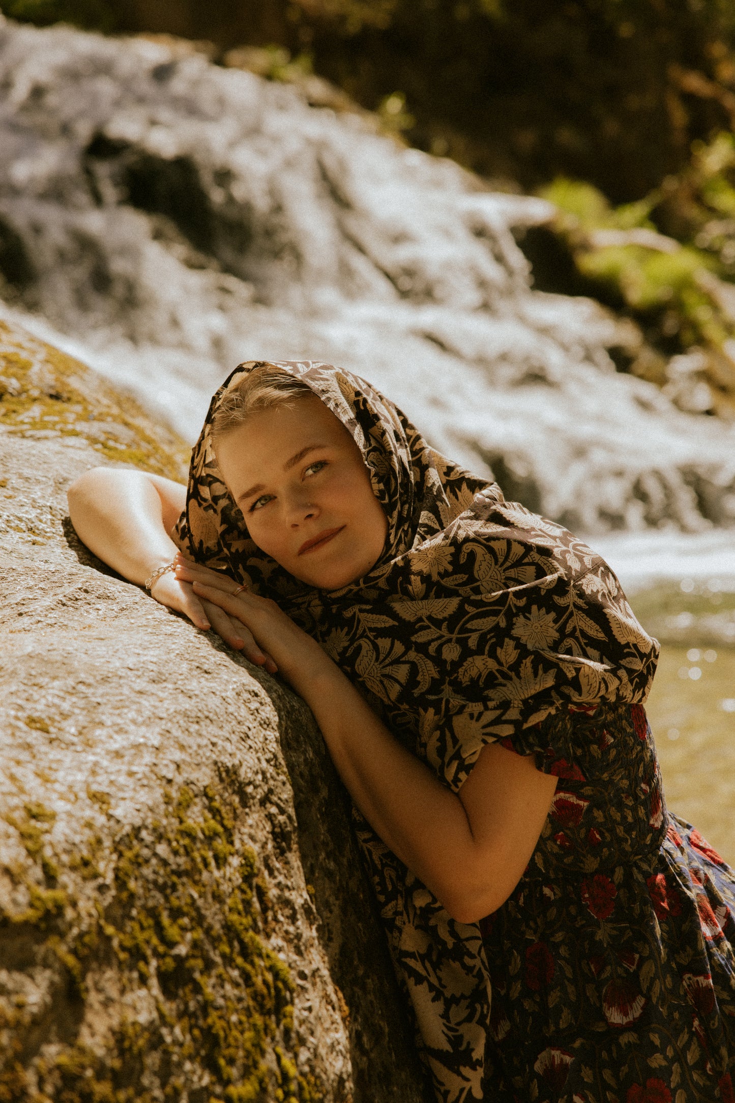 [NEW] 100% Cotton Hooded Shawl | Orthodox Christian Head Covering